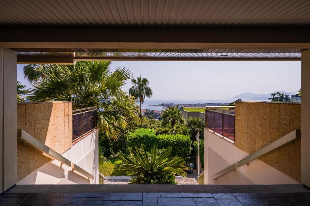 2-br Luxury With Sea View And Pool *