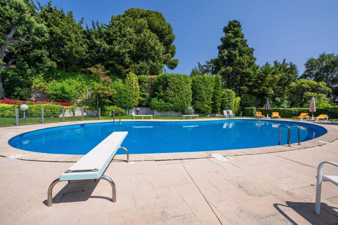 2-br Luxury With Sea View And Pool *